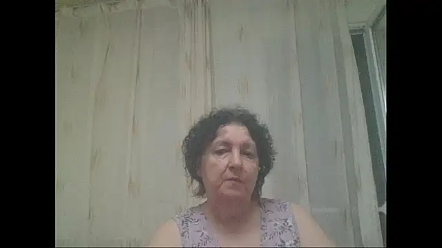Snapshot of maturekorine chatting on 09-09-25, 08:40 maturekorine online show from 09-09-25, 08:40