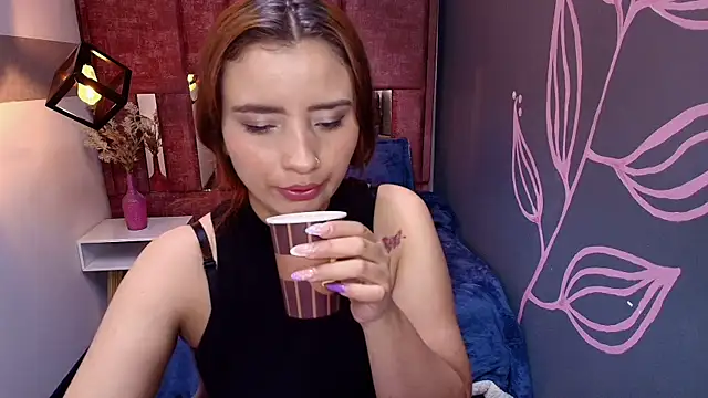 ZaraNolimits  online show from 07-17-26, 12:57