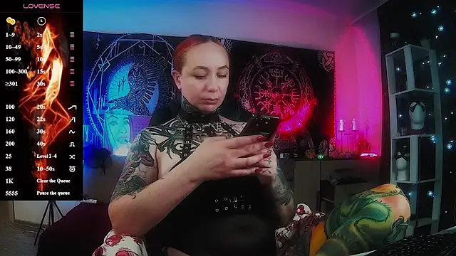 Snapshot of miss_jenna_lovee chatting on 04-27-26, 11:47 miss jenna lovee online show from 04-27-26, 11:47
