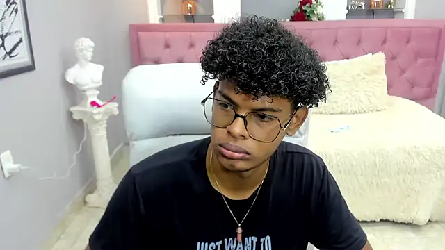 boylittle19cm online show from 11-23-25, 12:37