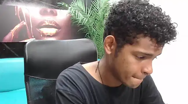 boylittle19cm online show from 03-21-25, 12:28