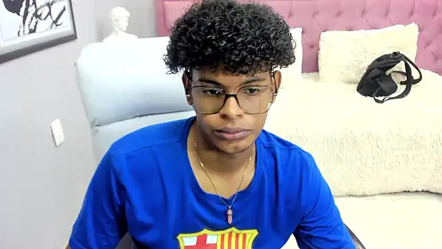 boylittle19cm online show from 11-22-25, 12:26