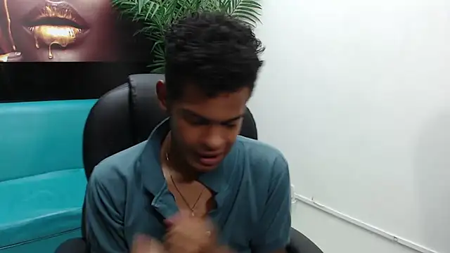 boylittle19cm online show from 03-16-25, 03:28