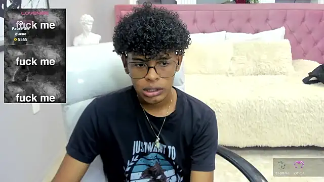 boylittle19cm online show from 11-11-25, 12:22