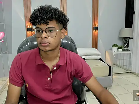 boylittle19cm online show from 09-11-25, 12:05