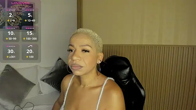 summer night  online show from 04-05-26, 01:18