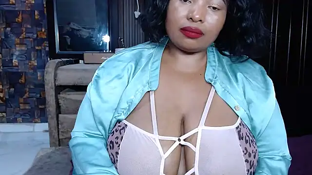 Snapshot of black_barbie4u chatting on 04-27-26, 08:51 black barbie4u online show from 04-27-26, 08:51