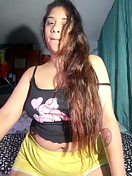 Snapshot of Susan-Rumie chatting on 03-21-25, 01:13 Susan-Rumie online show from 03-21-25, 01:13