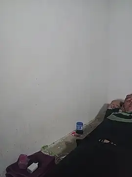 KarameloVzla online show from 04-19-26, 02:34