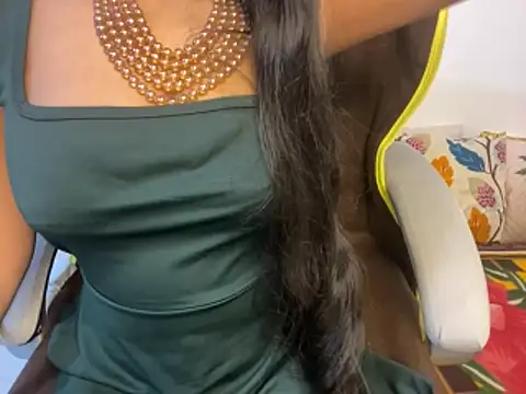 Snapshot of roshni-5 chatting on 12-01-25, 04:19 roshni-5 online show from 12-01-25, 04:19