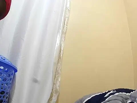 Snapshot of just_lela chatting on 05-10-26, 03:36 just lela online show from 05-10-26, 03:36