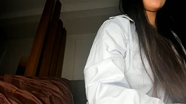 sally 009 online show from 03-26-26, 02:43