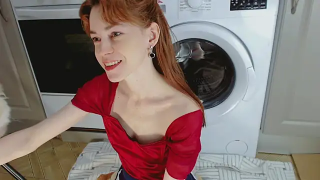 Amina Barbarian online show from 09-12-25, 05:13