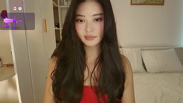 tenderlybaee online show from 10-06-25, 04:24