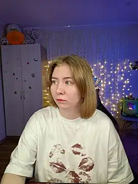 D0nna  online show from 02-27-26, 06:30