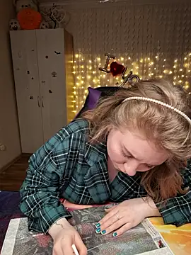 D0nna  online show from 03-15-26, 10:17