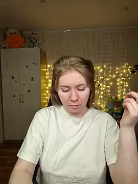 D0nna  online show from 03-22-26, 06:31