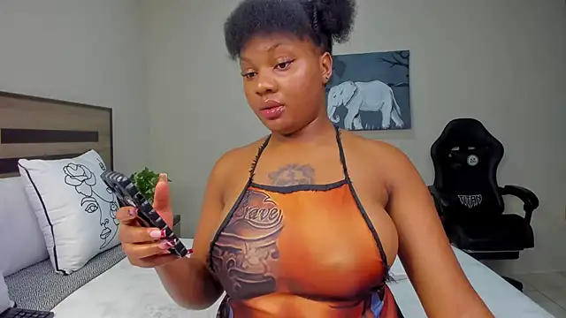 Renee-18 online show from 03-26-26, 10:18