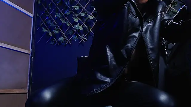 Dicaprioo  online show from 12-03-25, 04:24