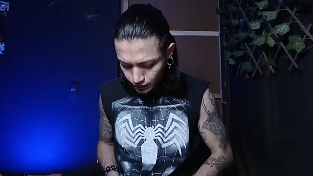 Dicaprioo  online show from 10-23-25, 01:59