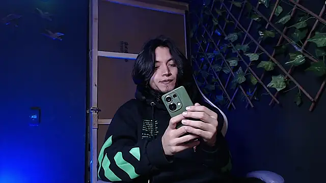 Dicaprioo  online show from 01-14-26, 06:44