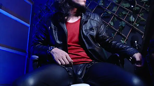 Snapshot of Dicaprioo_ chatting on 01-19-26, 10:30 Dicaprioo online show from 01-19-26, 10:30