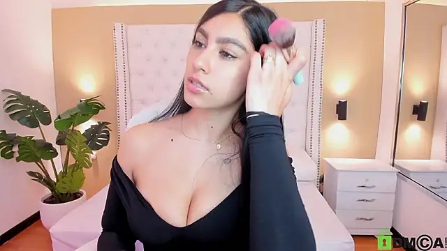 Emily roux online show from 02-08-26, 03:32