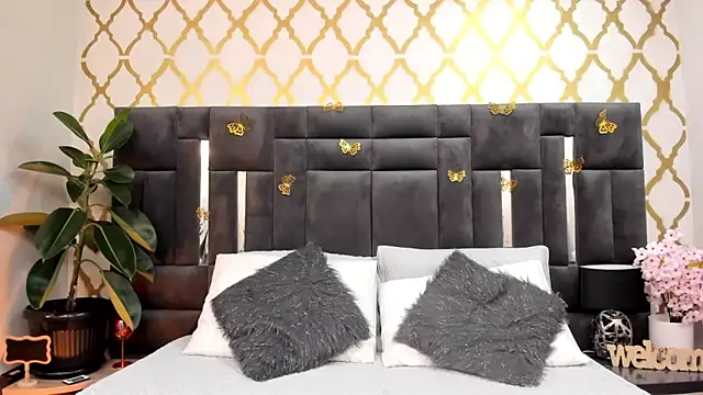 RubbyTaylor online show from 09-18-25, 02:42