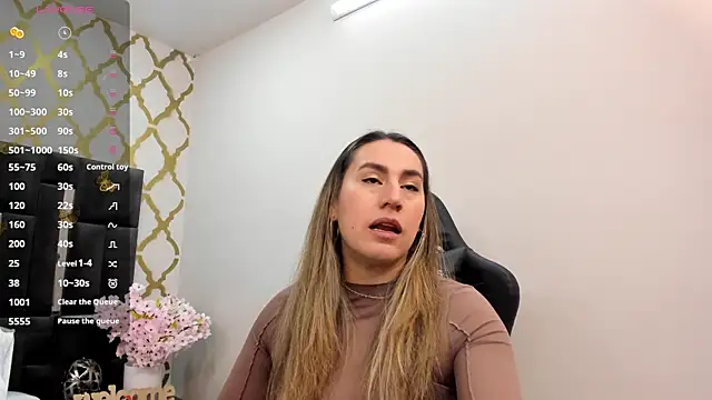 RubbyTaylor online show from 10-15-25, 02:47