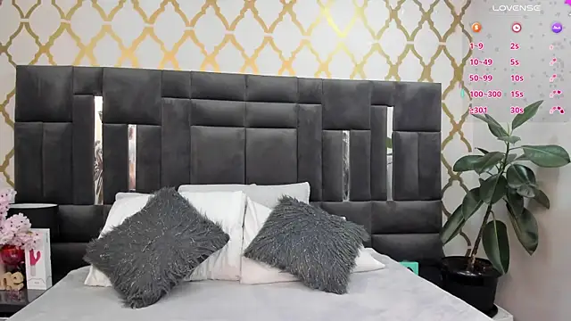 RubbyTaylor online show from 07-09-26, 02:38