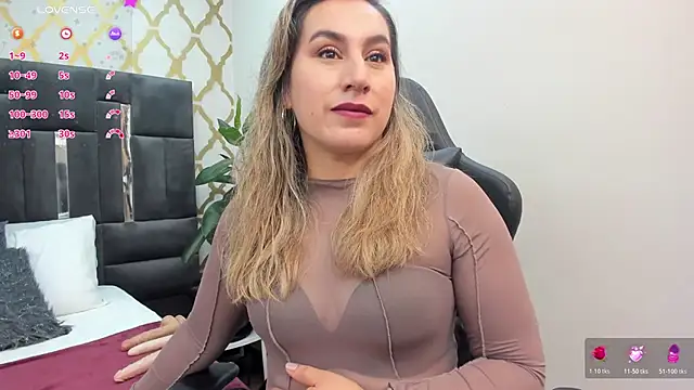RubbyTaylor online show from 06-04-26, 02:33