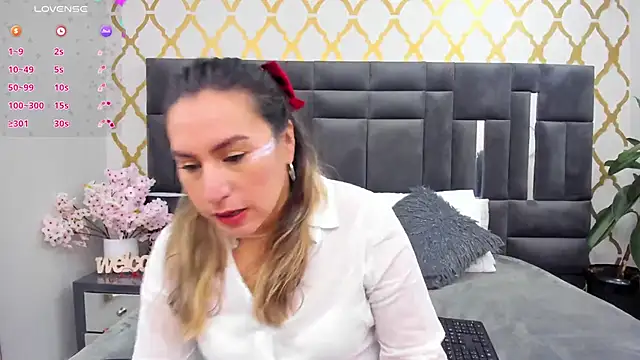 RubbyTaylor online show from 05-21-26, 02:36