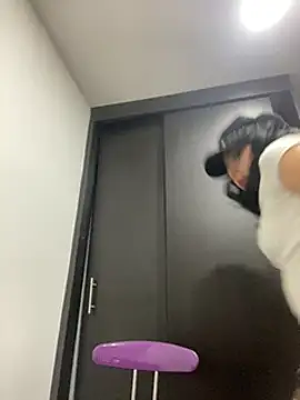 Snapshot of _Gothiccbitch_ chatting on 01-07-25, 03:24  Gothiccbitch  online show from 01-07-25, 03:24