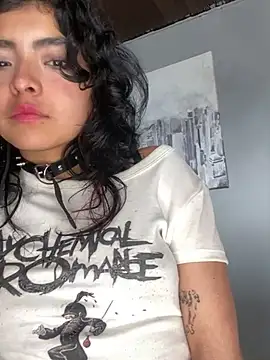 Snapshot of _Gothiccbitch_ chatting on 02-16-25, 07:16  Gothiccbitch  online show from 02-16-25, 07:16