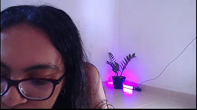 Rachell  420 online show from 12-15-25, 02:23