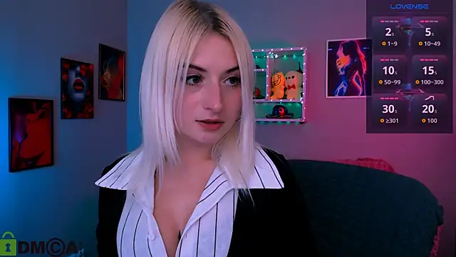 Snapshot of melisa_white1 chatting on 05-10-26, 07:16 melisa white1 online show from 05-10-26, 07:16