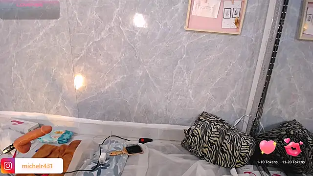 Snapshot of Mia__reys chatting on 03-03-26, 12:23 Mia reys online show from 03-03-26, 12:23