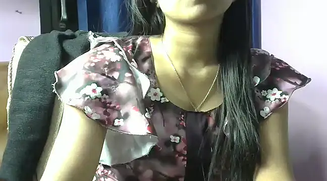 momo lov online show from 02-13-25, 08:17