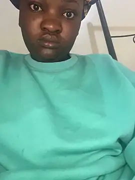 sweet18creamybigpussy online show from 12-19-25, 10:06