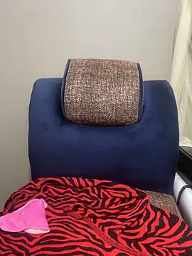 sweet18creamybigpussy online show from 11-04-25, 07:28