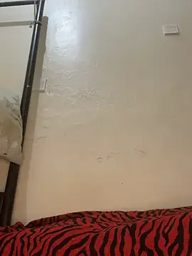 sweet18creamybigpussy online show from 03-10-26, 10:36