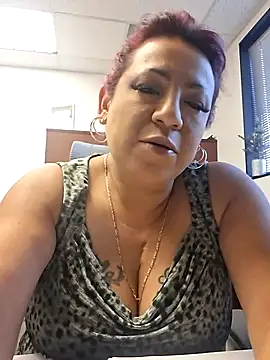 Erotic nayma online show from 02-06-26, 10:28