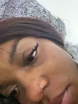 CahitlinBell online show from 12-05-25, 09:41