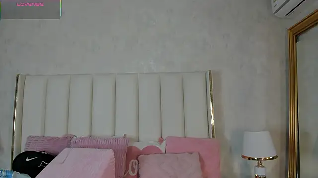 CahitlinBell online show from 02-07-26, 06:21