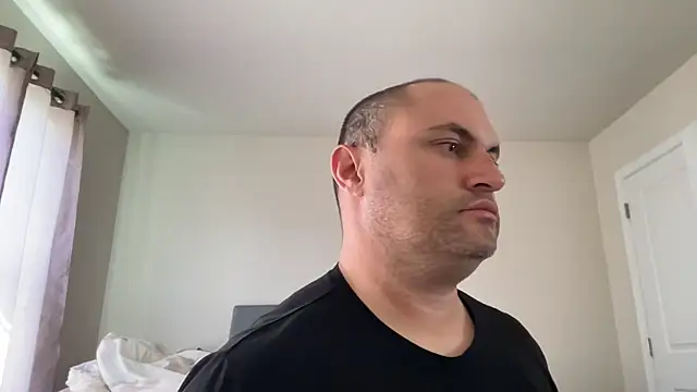 SluggishChase99 online show from 04-08-26, 05:14