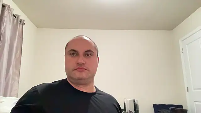 SluggishChase99 online show from 02-10-26, 12:42