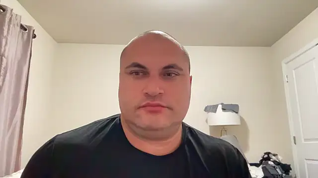 SluggishChase99 online show from 10-13-25, 02:57