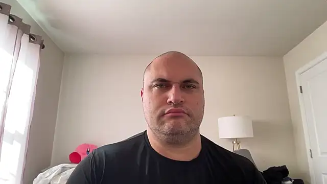 SluggishChase99 online show from 10-28-25, 03:44