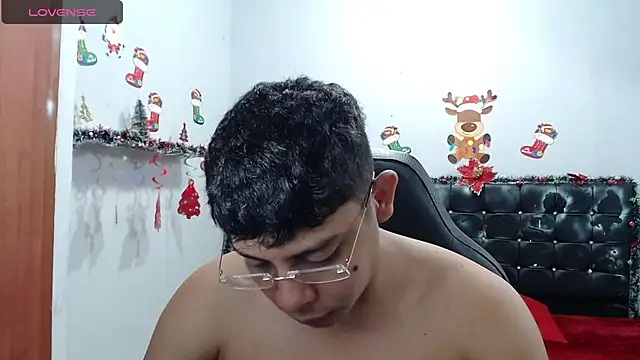 Snapshot of Wiiliam_20 chatting on 01-22-25, 02:14 Wiiliam 20 online show from 01-22-25, 02:14