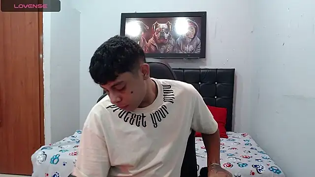 Snapshot of Wiiliam_20 chatting on 02-12-25, 03:27 Wiiliam 20 online show from 02-12-25, 03:27